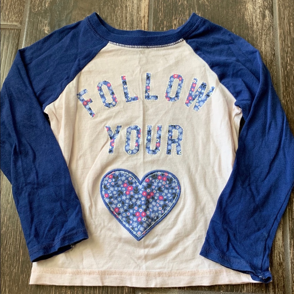 Long sleeved T-shirt